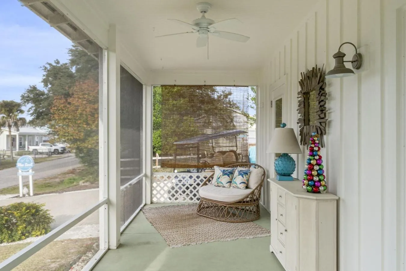 Wave Haven In Laguna Beach Large Screened Patio With Yard And Golf Cart. Panama City Beach Tatil Evi